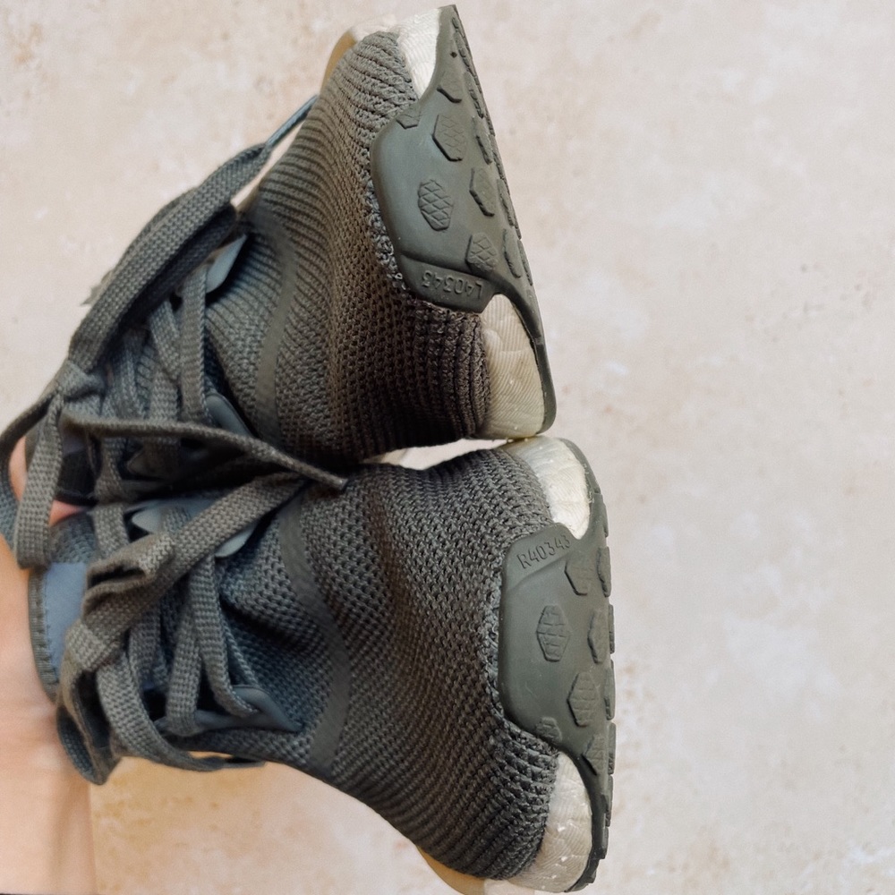 Adidas NMD_R1 Shoes in Olive Maroon - Picture 13 of 15